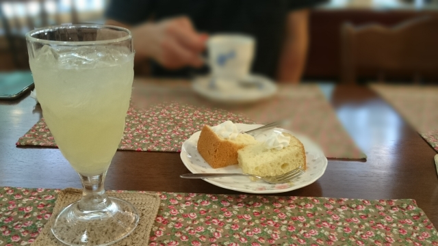 http://www.dearbride.tokyo/blogs/tea-coffe.jpg